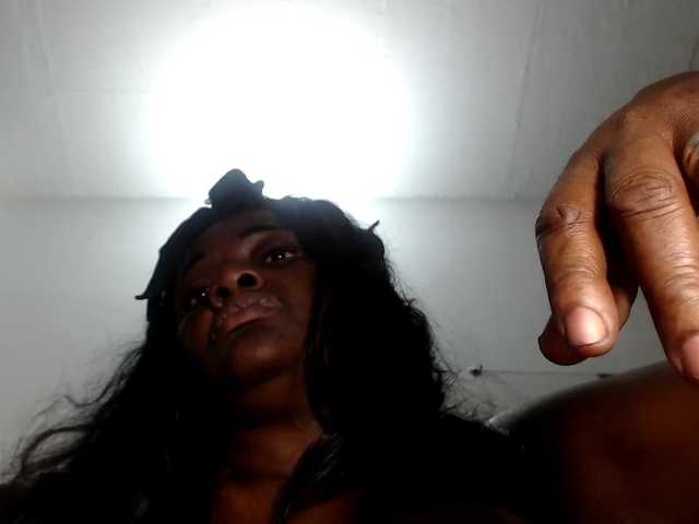 Fotos BigBustyBlack show tits 25 doggy naked 100 show pussy 135 dance naked 150 suck dild0 80 soit tits 60 fuck and squirt 400 tokes