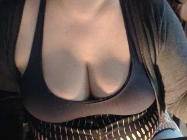 Fotos mayalove4u lush its on ,15#tits 20 #ass 25 #pussy #lush on ,